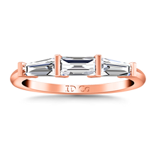 Load image into Gallery viewer, Diamond Wedding Band Prong Channel Set Tappered Baguette