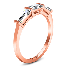 Load image into Gallery viewer, Diamond Wedding Band Prong Channel Set Tappered Baguette