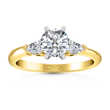Load image into Gallery viewer, Three Stone Engagement Ring Eliza